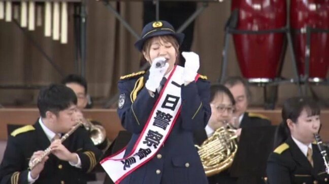 「落ち着いて伝えるのが大切だと思った」YOASOBIにそっくりな「はやしみお」さんも登場 小学校で「110番教室と音楽の集い」 愛媛県・松前町|TBS NEWS DIG