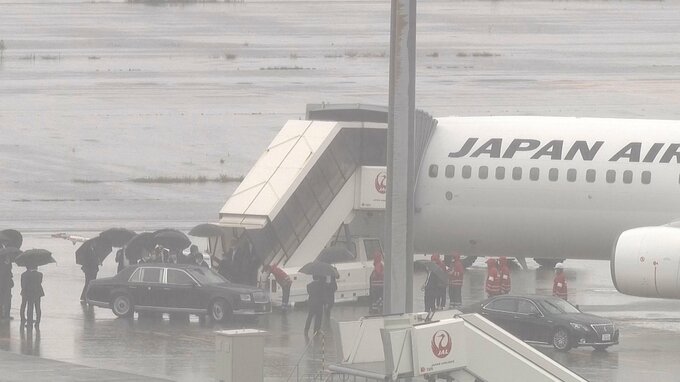 天皇皇后両陛下が搭乗の特別機がシステムトラブル|TBS NEWS DIG