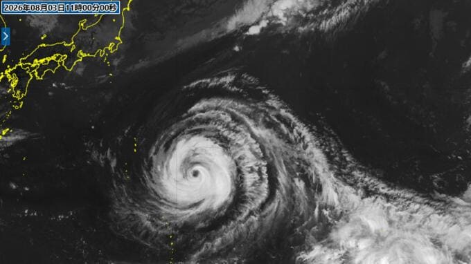 【台風13号】衛星画像に「くっきり目」…非常に強い勢力で沖縄直撃へ　暴風域に入る確率70～100％に　その後は進路北寄りに変え東シナ海北上か　九州・四国も警戒【3日(月)午前11時半現在】|TBS NEWS DIG