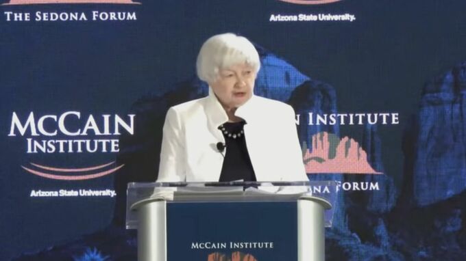 米・イエレン財務長官「FRBの独立性が重要」“もしトラ”念頭に経済界に訴え 議会乱入事件にも異例の言及