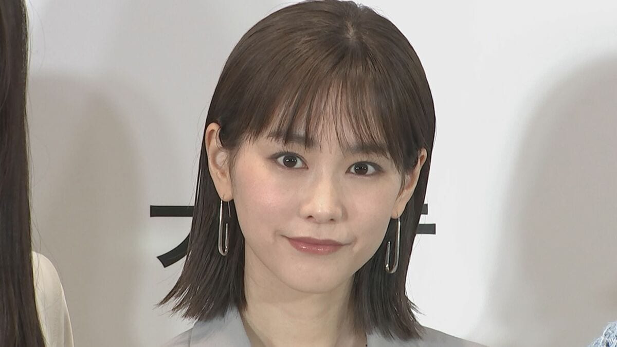 桐谷美玲】久々のヒール姿を大政絢が撮影「すごくニヤついちゃった日