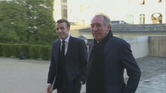 仏・マクロン大統領　新首相に中道政党の党首バイル氏を任命| TBS CROSS DIG with Bloomberg