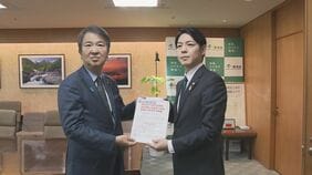 【釧路湿原周辺のメガソーラー】北海道・鈴木直道知事が環境大臣と面談「地域と共生しないメガソーラーは認めない」早急な法整備やガイドライン作成などの対策強化求める|TBS NEWS DIG