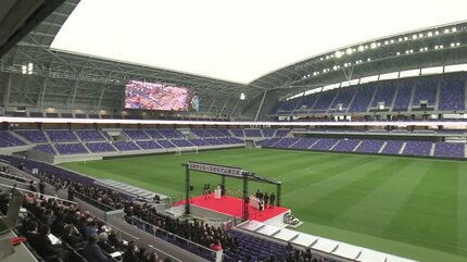 希望の翼”広島市の新しいサッカースタジアムで竣工式 「キャプテン翼