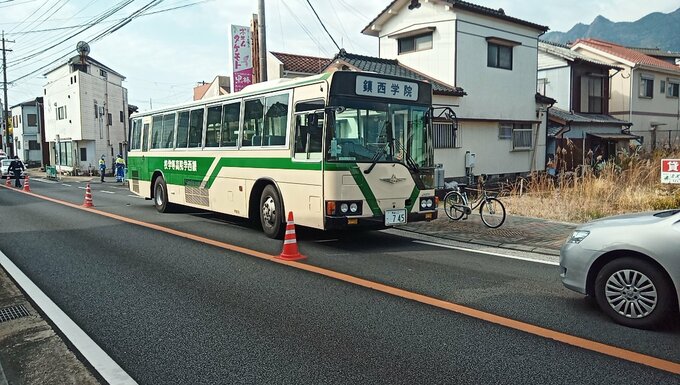 高校のスクールバスと自転車が衝突する死亡事故　長崎県島原市　|　長崎のニュース | 天気 | NBC長崎放送