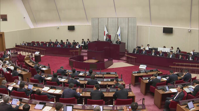福岡市議会が姉妹都市交流の国際線座席を“ビジネス”から“エコノミー”に見直し　福岡県議会の不透明な海外視察問題も考慮|TBS NEWS DIG