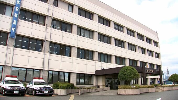 コンビニ駐車場で高齢女性が死亡 大型トラックと衝突 運転していた44歳男逮捕＝静岡・富士市　|　静岡のニュース | SBSNEWS | 静岡放送