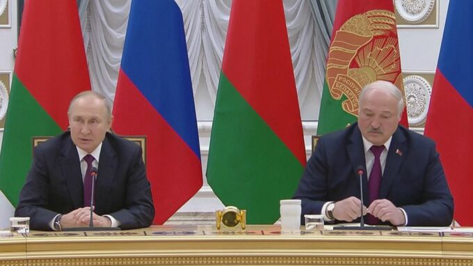 プーチン大統領 ルカシェンコ大統領と会談　軍事分野での協力強化で一致