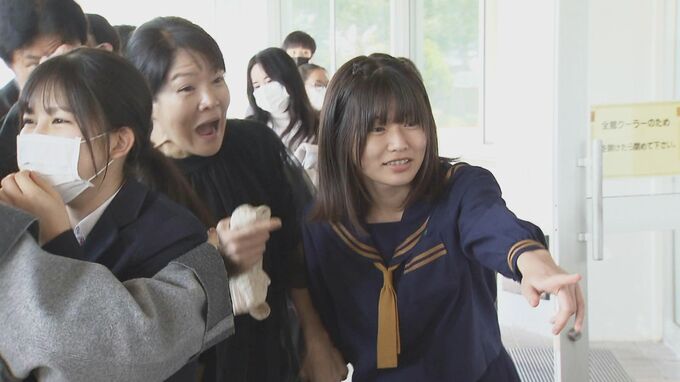 「この日のために頑張ってきた」県立高校の合格発表　張り出された受験番号に歓喜の声　1万人あまりに春到来|TBS NEWS DIG