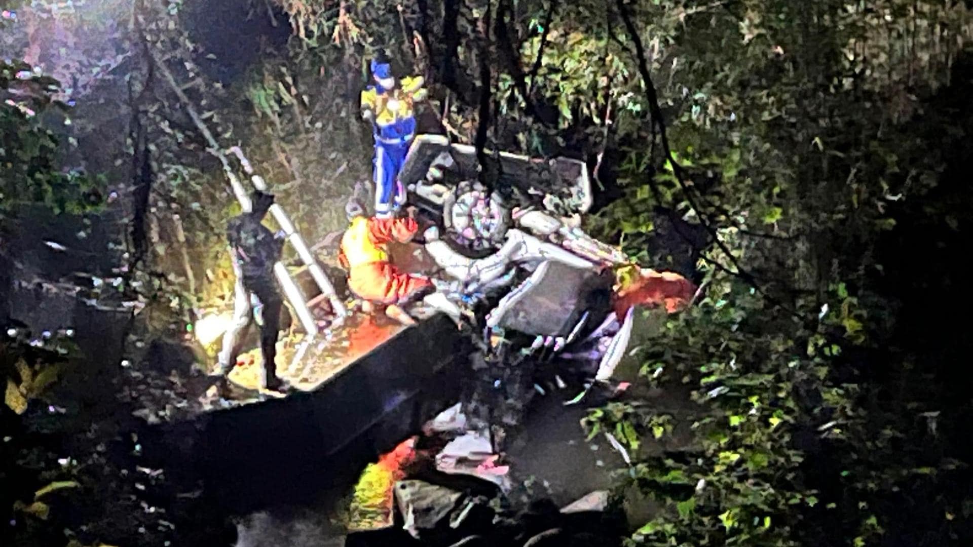 img_de90e82bdf1860da58b6a9be50