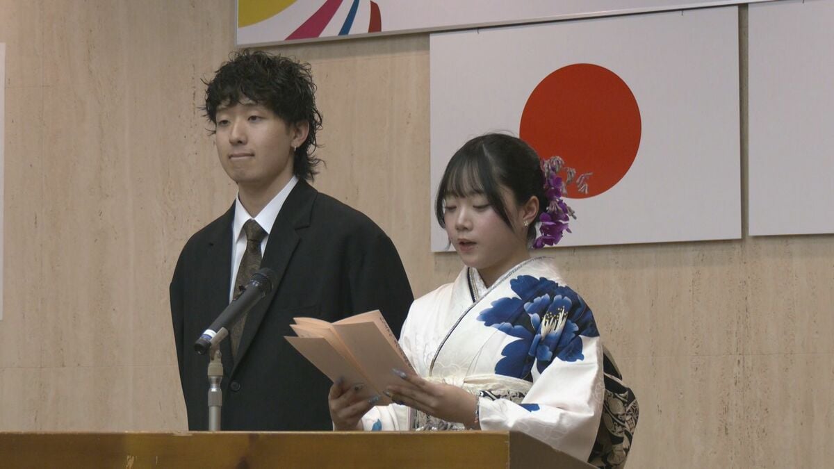 成人を感謝し恩師や旧友と再会を楽しむ　岐阜・高山市で「二十歳のつどい」