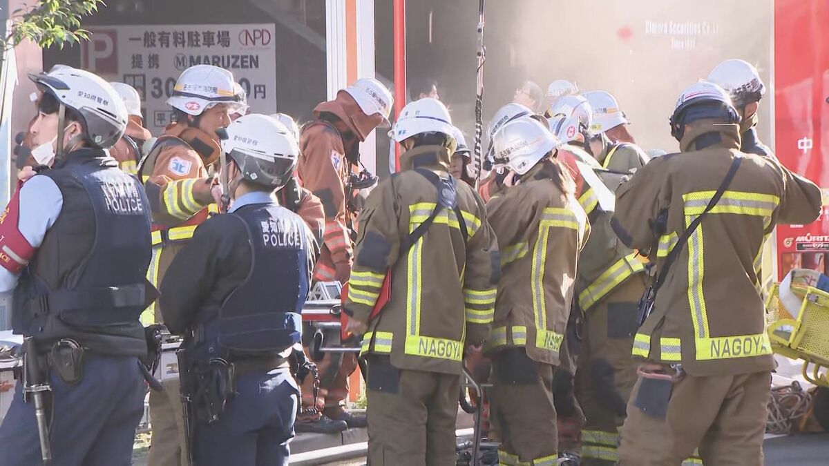 名古屋･栄の繁華街で火事 ｢2階から煙が出ている｣とビル関係者から通報 火元は飲食店か 栄三丁目