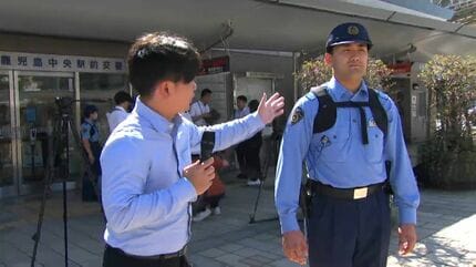 涼しげな警察官 暑さ対策で制服にポロシャツや冷却ベスト 鹿児島中央