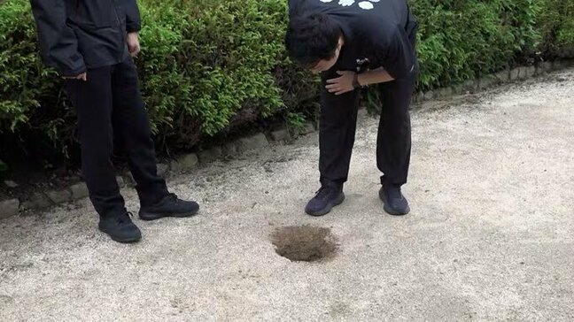 「えっ⁉」なぜこんなところに…岡山城天守閣の近くに深さ1メートル以上の“穴”が突如出現、原因は？|TBS NEWS DIG