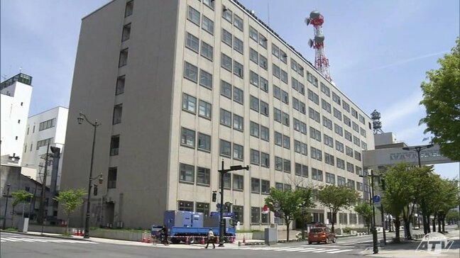 海外のオンラインカジノサイトに接続して約400回「スロット」や「バカラ賭博」30代の男性巡査長を停職3か月の懲戒処分　勤務時間中に94回入出金・約530万円を賭博に費やしたか　巡査長は賭博の疑いで書類送検も…　青森県警|TBS NEWS DIG