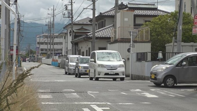 夜の交差点で出合い頭に衝突　運転手の呼気からアルコール　自称会社員の男を飲酒運転の疑いで逮捕　山梨|TBS NEWS DIG