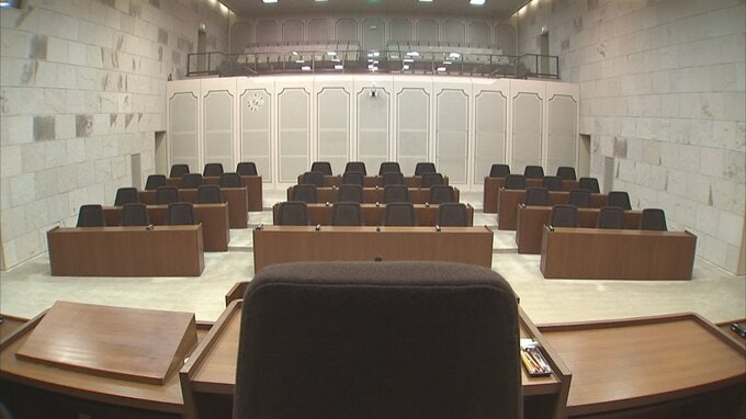 2025年秋の高岡市議選に向けて議員定数の議論始まる　現状は同規模の市議会に比べ1.7人多い　富山・高岡市議会　|　富山のニュース｜天気・防災｜チューリップテレビ