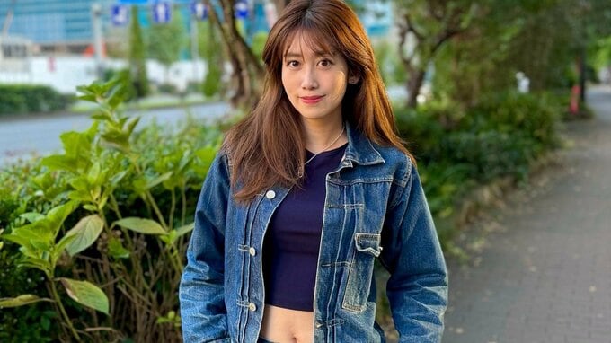 【 中川安奈 】おなか見せのデニムコーデ披露　「いつかはやってみたいと思っていた、デニムonデニム」|TBS NEWS DIG