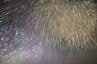 【動画あり】赤川花火大会で地面近くで花火が破裂  3人が軽いけが（山形・鶴岡市）　|　山形のニュース│TUYテレビユー山形