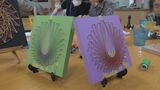 糸を使って幾何学模様を描く… 高齢者施設で「糸かけ数楽アート体験会」　|　石川県のニュース｜MRO北陸放送