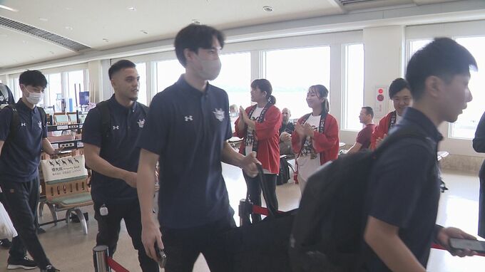 岸本選手「必ず優勝して帰ってきたい」  キングス悲願の天皇杯獲得へ  14日に沖縄から出発|TBS NEWS DIG