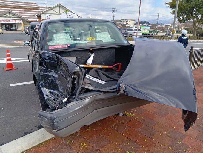 タクシーが暴走　鳥取県立美術館の駐車場で女性はねられる　|　BSSニュース | BSS山陰放送