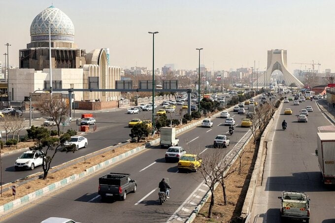 イランに広範な経済的利益か、米との合意案－原油販売は即時可能に