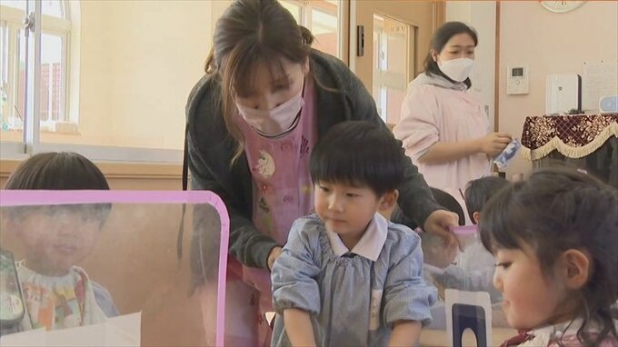 「先生と子どもの密接な関係あるので…」　マスク緩和1週間　保育の現場は　|　山梨のニュース | ＵＴＹテレビ山梨