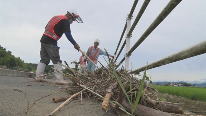 いまだ９か所で「全面通行止め」線状降水帯の影響続く…ビーチでも法面崩落　大雨の島根県　|　BSSニュース | BSS山陰放送