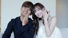 結婚【 久保建英＆福原遥 】満面の笑顔＆指輪見せ2ショットで報告「共に助け合い、笑顔あふれる温かい家庭を築いていきたい」|TBS NEWS DIG