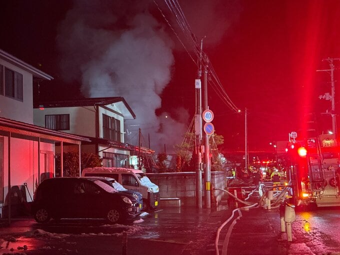 南陽市の住宅密集地で火災　個人所有の建物１棟が全焼　けが人なし　|　山形のニュース│TUYテレビユー山形