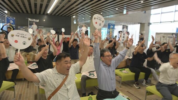 フェンシング 加納虹輝(26）エペ個人で初の金メダル獲得に地元歓喜　午前3時から市役所で声援【パリ五輪】　|　名古屋・愛知・岐阜・三重のニュース【CBC news】 | CBC web