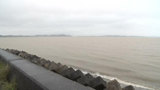 11日にかけ大雨に警戒を　赤土が流出し海が赤く　|　沖縄のニュース｜RBC 琉球放送