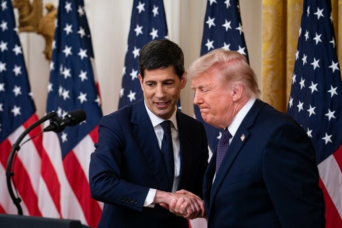 ウォーシュFRB新議長に早くも試練、米雇用堅調で利上げ観測強まる