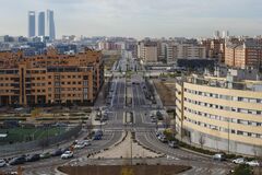 スペイン格付けを引き上げ、対外バランスシート改善を評価－S&P| TBS CROSS DIG with Bloomberg