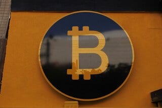 ホルムズ海峡の通航料支払いは仮想通貨で、イランの構想に高い壁| TBS CROSS DIG with Bloomberg