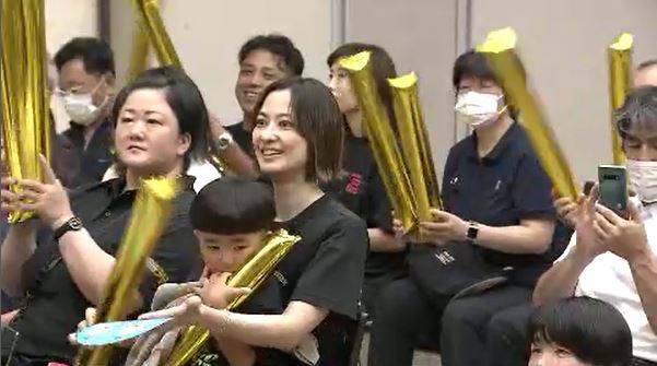 【パリ五輪】柔道52キロ級 出口ケリー選手（塩尻市出身）初戦で阿部詩選手に一本負け「出たことが彼女の努力の証し」パブリックビューイングで地元から熱い声援　　|　SBC NEWS | 長野のニュース | SBC信越放送