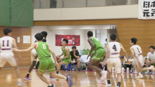 18歳以下のバスケット選手育成めざす「U18日清食品ブロックリーグ2025」　全国の強豪チームによるリーグ戦　日本代表SG富永啓生選手の出身校・桜丘高校などが熱戦　名古屋市緑スポーツセンター|TBS NEWS DIG