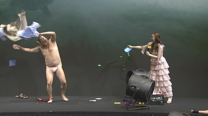 【とにかく明るい安村】デート服 着た状態から爆風でパンツ一丁姿に 藤田二コル ”よかったね” 本番前のやりとり暴露|TBS NEWS DIG