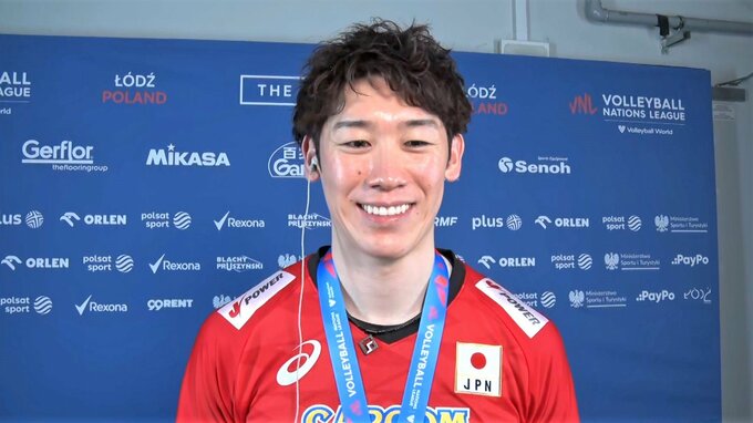 石川祐希「パリ五輪では金メダル目指す」山本智大「いろいろな人に感謝」主要国際大会47年ぶりの銀メダル【ネーションズリーグ】|TBS NEWS DIG