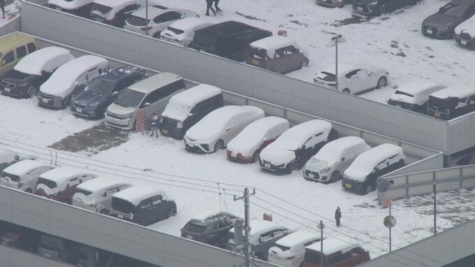 【大雪情報】名古屋で今季初の積雪  東海地方は平野部でも大雪に 岐阜市で最大11センチ 高山市で20センチ 白川村で61センチの積雪 岐阜で47件のスリップ事故|TBS NEWS DIG