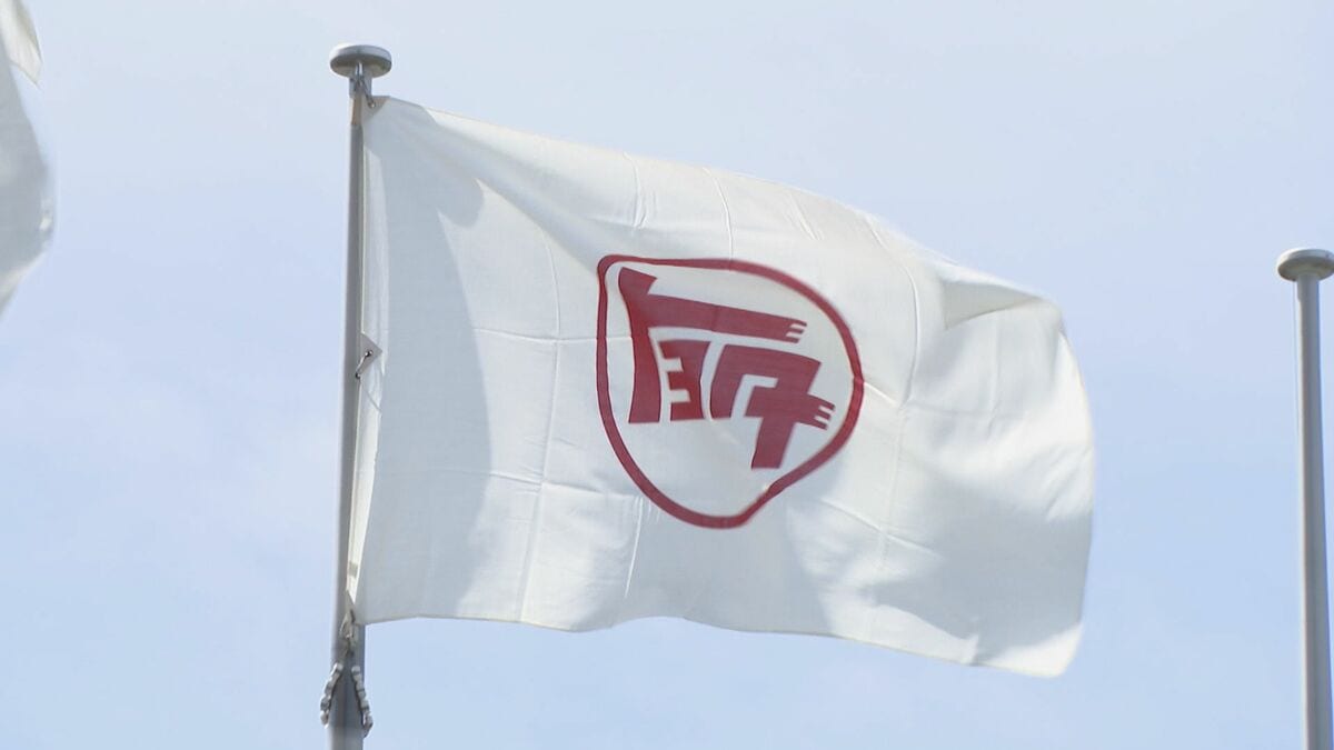 円安や中東ルート新構築が貢献　トヨタ自動車が27年3月期業績予想を上方修正　熊本地震の影響は「精査中」として内容に反映せず