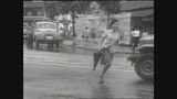 道路の横断は命がけ⁉…長崎くんち諏訪神社前「馬町交差点」へ 1966（昭和41）年映像タイムマシーン“ユウガク”【長崎】　|　長崎のニュース | 天気 | NBC長崎放送
