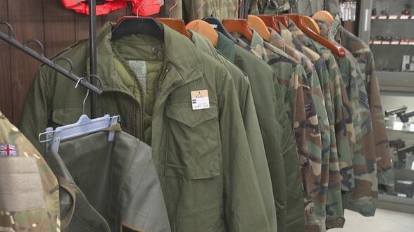 大分の地方企業がミリタリー市場で独走、売上14億円を達成　『脱・中間マージン』で築いた圧倒的シェアの裏側　|　大分のニュース｜OBS NEWS｜大分放送