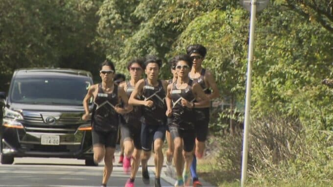 山梨から初のニューイヤー駅伝出場へ　富士山の銘水 長距離陸上競技部　フレッシュな走りで初出場目指す|TBS NEWS DIG