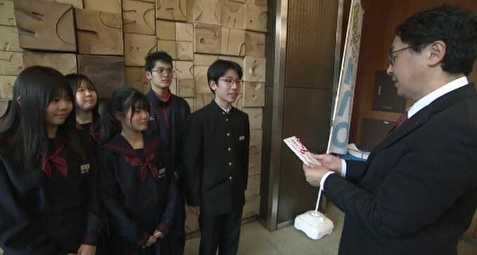 交通事故防止に「光る水引」を中学生が制作販売　収益の一部を交通遺児をはげます会に寄付　|　石川県のニュース｜MRO北陸放送