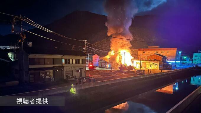 焼死した81歳男を放火容疑で書類送検　長崎・新上五島3棟全焼の火事　|　長崎のニュース | 天気 | NBC長崎放送