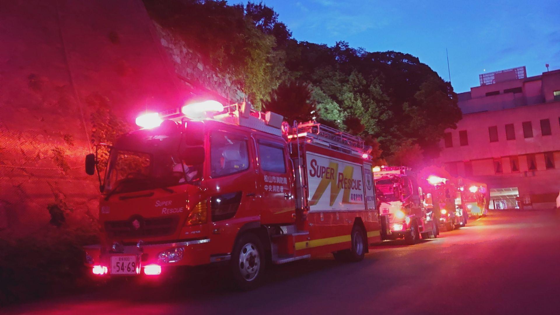 消防に「松山城」の火災を知らせる通報 火災報知器の誤作動か 愛媛