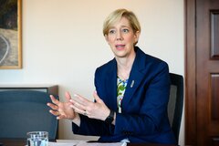 ＮＺ中銀、ブレマン新総裁の下で初の政策決定へ－金利据え置きの公算| TBS CROSS DIG with Bloomberg