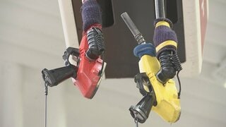 レギュラーガソリン全国平均155円10銭　約4年7か月ぶりの安値水準　ベネズエラ原油のアメリカへの引き渡し報道などで原油価格が下落| TBS CROSS DIG with Bloomberg